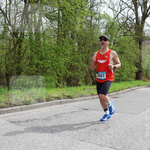 12.04.2026 - 45. Internationalen Wilhelmsburger Insellauf Yannick Fuchs http://msf.ph/oto/9503527 12.04.2026 12:50:05 Laufen 2683 meine-sportfotos.de