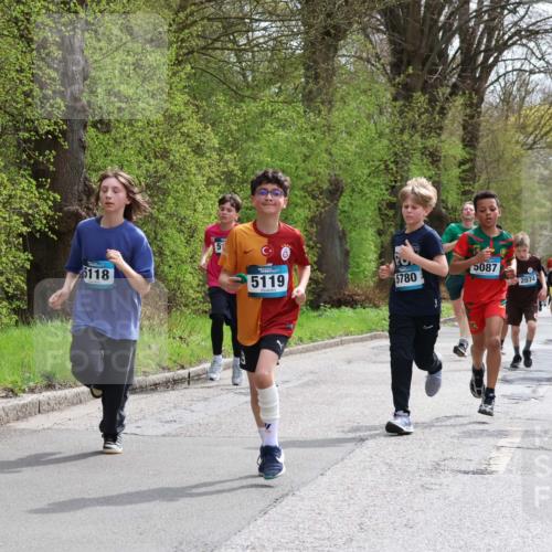 12.04.2026 - 45. Internationalen Wilhelmsburger Insellauf Yannick Fuchs http://msf.ph/oto/9503540 12.04.2026 12:50:09 Laufen 5118, 5, 5119, 5780, 5087, 2074, 5086 meine-sportfotos.de