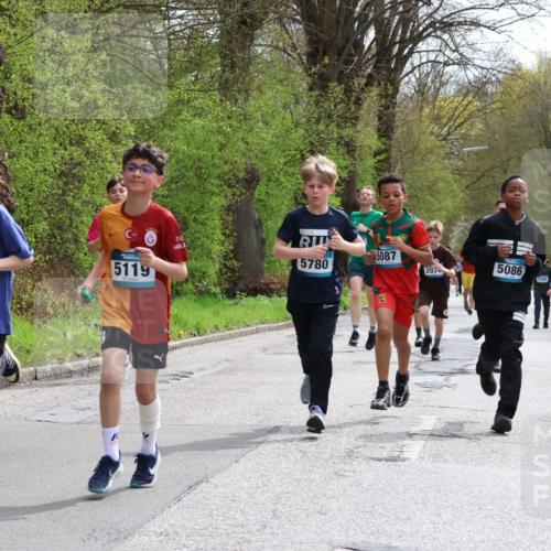 12.04.2026 - 45. Internationalen Wilhelmsburger Insellauf Yannick Fuchs http://msf.ph/oto/9503542 12.04.2026 12:50:10 Laufen 118, 5119, 5780, 5087, 5086, 207 meine-sportfotos.de
