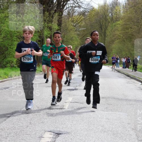 12.04.2026 - 45. Internationalen Wilhelmsburger Insellauf Yannick Fuchs http://msf.ph/oto/9503546 12.04.2026 12:50:10 Laufen 5780, 3972, 5087, 5086 meine-sportfotos.de