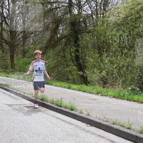 12.04.2026 - 45. Internationalen Wilhelmsburger Insellauf Yannick Fuchs http://msf.ph/oto/9503554 12.04.2026 12:50:12 Laufen 5109 meine-sportfotos.de