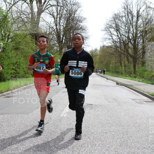 12.04.2026 - 45. Internationalen Wilhelmsburger Insellauf Yannick Fuchs http://msf.ph/oto/9503560 12.04.2026 12:50:13 Laufen 5114, 087, 3972, 5086, 5109 meine-sportfotos.de