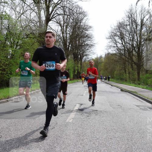 12.04.2026 - 45. Internationalen Wilhelmsburger Insellauf Yannick Fuchs http://msf.ph/oto/9503573 12.04.2026 12:50:15 Laufen 3972, 4269, 2074, 5113 meine-sportfotos.de