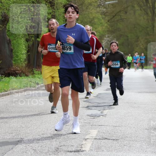 12.04.2026 - 45. Internationalen Wilhelmsburger Insellauf Yannick Fuchs http://msf.ph/oto/9503585 12.04.2026 12:50:17 Laufen 4859, 5094, 5145 meine-sportfotos.de