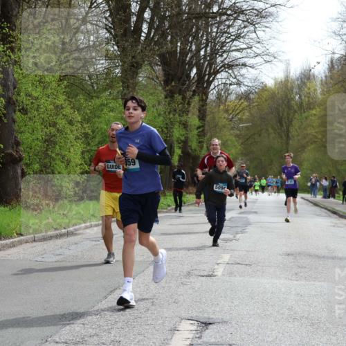 12.04.2026 - 45. Internationalen Wilhelmsburger Insellauf Yannick Fuchs http://msf.ph/oto/9503595 12.04.2026 12:50:19 Laufen 359, 5094, 5145 meine-sportfotos.de