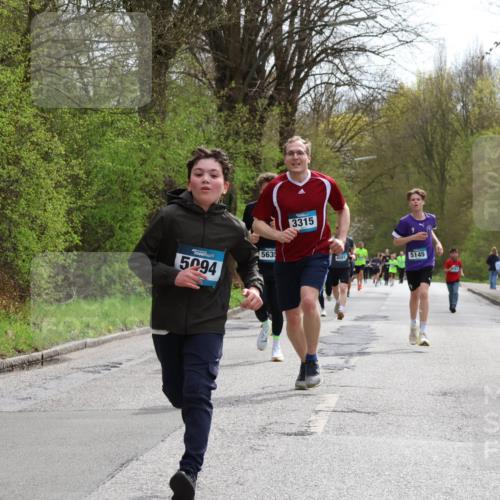 12.04.2026 - 45. Internationalen Wilhelmsburger Insellauf Yannick Fuchs http://msf.ph/oto/9503602 12.04.2026 12:50:21 Laufen 5094, 5635, 3315, 5145 meine-sportfotos.de