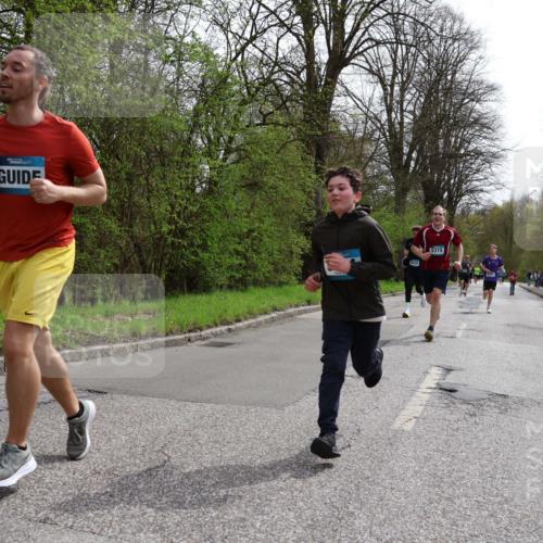 12.04.2026 - 45. Internationalen Wilhelmsburger Insellauf Yannick Fuchs http://msf.ph/oto/9503608 12.04.2026 12:50:22 Laufen 3315, 5635 meine-sportfotos.de