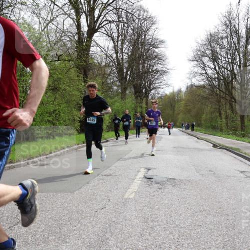 12.04.2026 - 45. Internationalen Wilhelmsburger Insellauf Yannick Fuchs http://msf.ph/oto/9503618 12.04.2026 12:50:24 Laufen 3315, 5635, 5145 meine-sportfotos.de