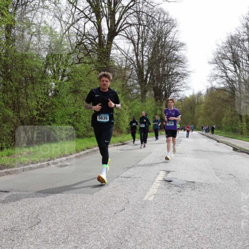 12.04.2026 - 45. Internationalen Wilhelmsburger Insellauf Yannick Fuchs http://msf.ph/oto/9503620 12.04.2026 12:50:24 Laufen 5635, 5145 meine-sportfotos.de