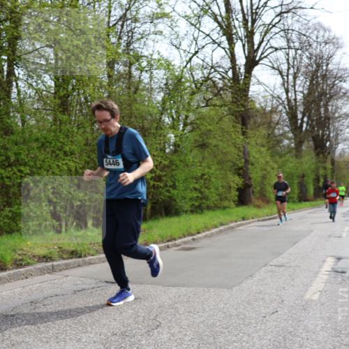 12.04.2026 - 45. Internationalen Wilhelmsburger Insellauf Yannick Fuchs http://msf.ph/oto/9503657 12.04.2026 12:50:31 Laufen 5446 meine-sportfotos.de