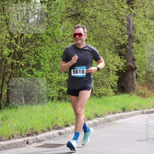 12.04.2026 - 45. Internationalen Wilhelmsburger Insellauf Yannick Fuchs http://msf.ph/oto/9503662 12.04.2026 12:50:33 Laufen 5610 meine-sportfotos.de