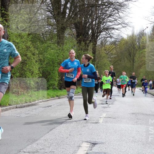 12.04.2026 - 45. Internationalen Wilhelmsburger Insellauf Yannick Fuchs http://msf.ph/oto/9503708 12.04.2026 12:50:43 Laufen 5550, 5134, 5131, 8410, 5184, 3166 meine-sportfotos.de