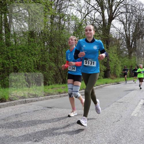 12.04.2026 - 45. Internationalen Wilhelmsburger Insellauf Yannick Fuchs http://msf.ph/oto/9503724 12.04.2026 12:50:45 Laufen 5134, 5131 meine-sportfotos.de