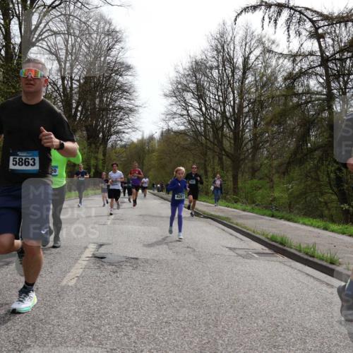 12.04.2026 - 45. Internationalen Wilhelmsburger Insellauf Yannick Fuchs http://msf.ph/oto/9503752 12.04.2026 12:50:51 Laufen 5863, 20, 4261 meine-sportfotos.de