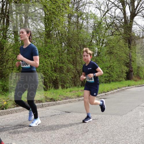 12.04.2026 - 45. Internationalen Wilhelmsburger Insellauf Yannick Fuchs http://msf.ph/oto/9503780 12.04.2026 12:50:56 Laufen 5500, 4524, 4168 meine-sportfotos.de