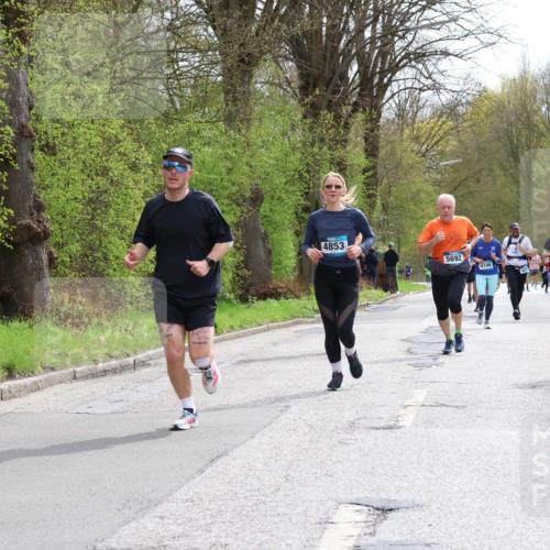 12.04.2026 - 45. Internationalen Wilhelmsburger Insellauf Yannick Fuchs http://msf.ph/oto/9503824 12.04.2026 12:51:05 Laufen 4853, 5692, 4186, 5847 meine-sportfotos.de