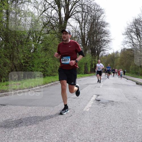 12.04.2026 - 45. Internationalen Wilhelmsburger Insellauf Yannick Fuchs http://msf.ph/oto/9503878 12.04.2026 12:51:15 Laufen 4407 meine-sportfotos.de
