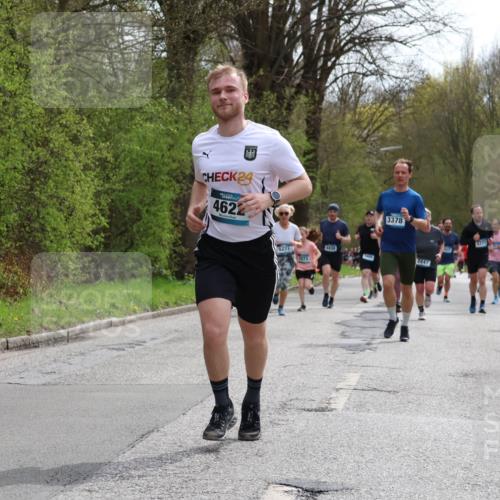 12.04.2026 - 45. Internationalen Wilhelmsburger Insellauf Yannick Fuchs http://msf.ph/oto/9503881 12.04.2026 12:51:17 Laufen 24, 4622, 5277, 245, 3378, 2447, 5777, 740, 5062 meine-sportfotos.de