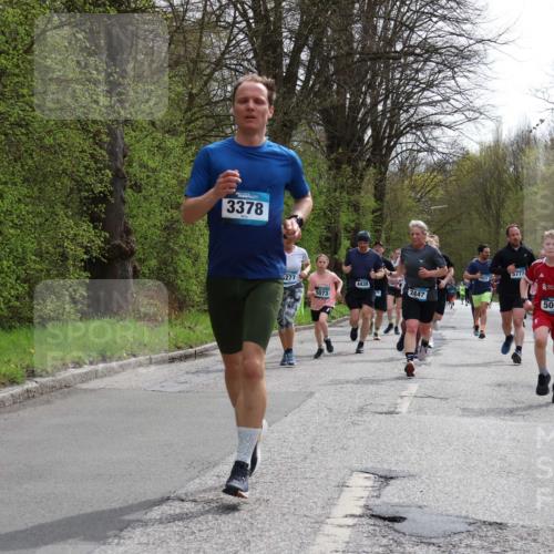 12.04.2026 - 45. Internationalen Wilhelmsburger Insellauf Yannick Fuchs http://msf.ph/oto/9503897 12.04.2026 12:51:20 Laufen 3378, 277, 4438, 2447, 5073, 5777, 5062, 3439 meine-sportfotos.de