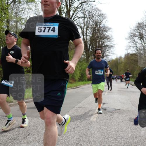 12.04.2026 - 45. Internationalen Wilhelmsburger Insellauf Yannick Fuchs http://msf.ph/oto/9503928 12.04.2026 12:51:26 Laufen 5409, 5774, 4937, 3439 meine-sportfotos.de
