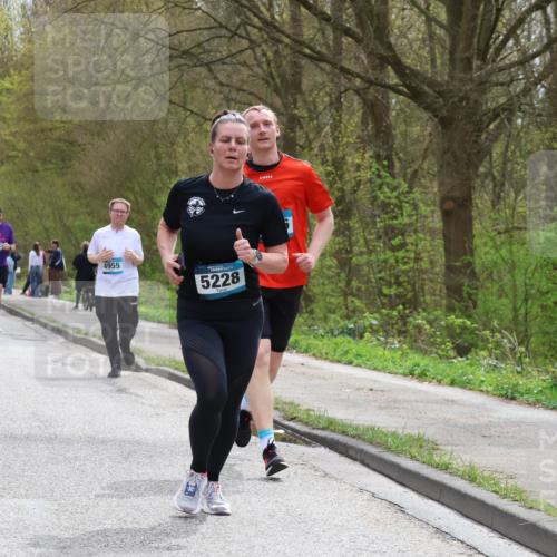12.04.2026 - 45. Internationalen Wilhelmsburger Insellauf Yannick Fuchs http://msf.ph/oto/9503961 12.04.2026 12:51:36 Laufen 479, 4259, 4955, 5228 meine-sportfotos.de
