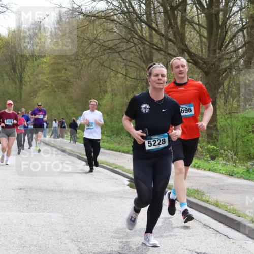 12.04.2026 - 45. Internationalen Wilhelmsburger Insellauf Yannick Fuchs http://msf.ph/oto/9503965 12.04.2026 12:51:36 Laufen 5679, 744, 3479, 4259, 4955, 5228, 696 meine-sportfotos.de