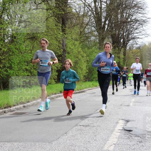12.04.2026 - 45. Internationalen Wilhelmsburger Insellauf Yannick Fuchs http://msf.ph/oto/9503975 12.04.2026 12:51:39 Laufen 4922, 491, 5679, 5744, 4666, 3479 meine-sportfotos.de