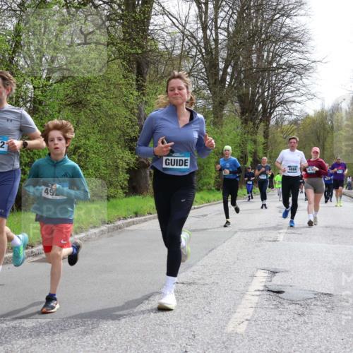 12.04.2026 - 45. Internationalen Wilhelmsburger Insellauf Yannick Fuchs http://msf.ph/oto/9503979 12.04.2026 12:51:39 Laufen 4922, 49, 5744, 4666, 4955 meine-sportfotos.de