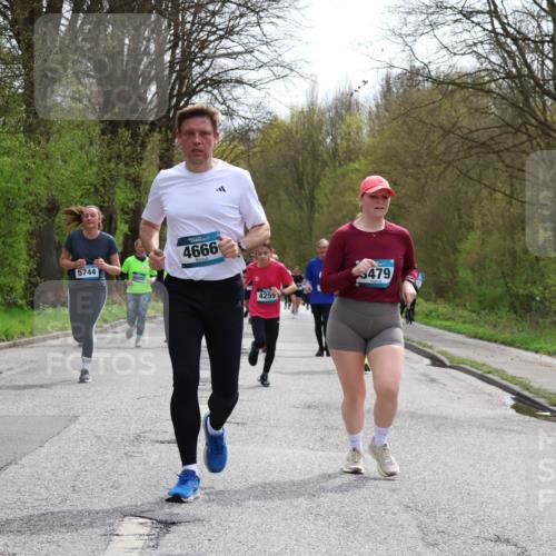 12.04.2026 - 45. Internationalen Wilhelmsburger Insellauf Yannick Fuchs http://msf.ph/oto/9503987 12.04.2026 12:51:41 Laufen 5679, 5744, 4666, 4255, 479 meine-sportfotos.de