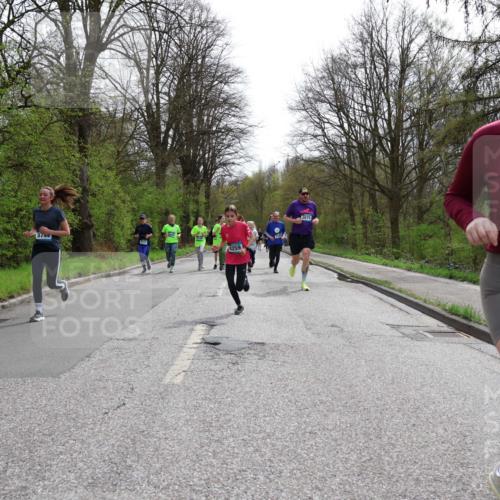 12.04.2026 - 45. Internationalen Wilhelmsburger Insellauf Yannick Fuchs http://msf.ph/oto/9504001 12.04.2026 12:51:43 Laufen 5744, 4259, 2675, 3479 meine-sportfotos.de