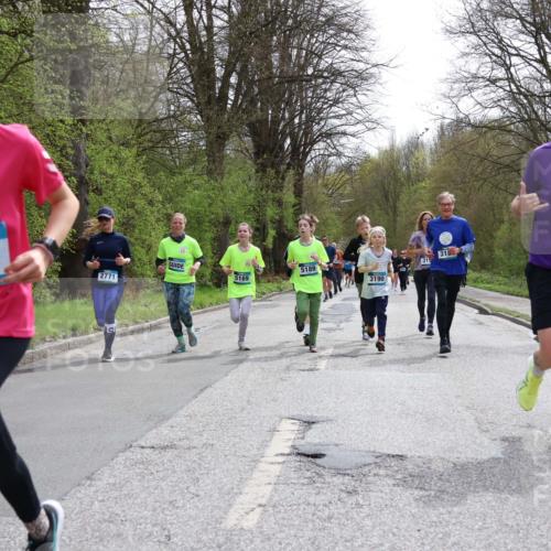 12.04.2026 - 45. Internationalen Wilhelmsburger Insellauf Yannick Fuchs http://msf.ph/oto/9504009 12.04.2026 12:51:45 Laufen 4259, 318, 315, 2771, 5189, 5169, 3190, 2675 meine-sportfotos.de