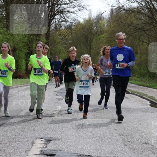 12.04.2026 - 45. Internationalen Wilhelmsburger Insellauf Yannick Fuchs http://msf.ph/oto/9504014 12.04.2026 12:51:46 Laufen 5169, 5189, 2057, 3190, 318, 3152 meine-sportfotos.de