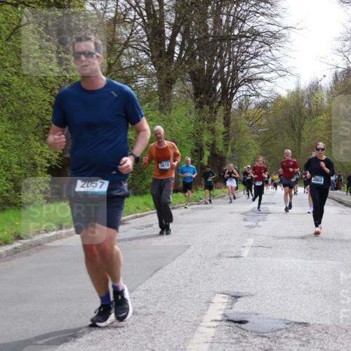 12.04.2026 - 45. Internationalen Wilhelmsburger Insellauf Yannick Fuchs http://msf.ph/oto/9504049 12.04.2026 12:51:53 Laufen 2057, 3616, 3863 meine-sportfotos.de
