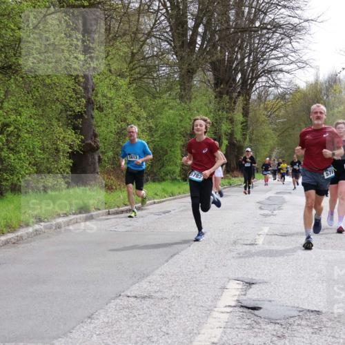 12.04.2026 - 45. Internationalen Wilhelmsburger Insellauf Yannick Fuchs http://msf.ph/oto/9504070 12.04.2026 12:51:57 Laufen 5613, 5782, 578, 30 meine-sportfotos.de