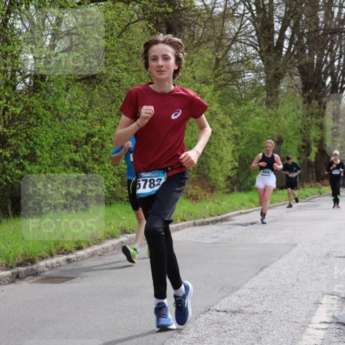 12.04.2026 - 45. Internationalen Wilhelmsburger Insellauf Yannick Fuchs http://msf.ph/oto/9504079 12.04.2026 12:51:59 Laufen 6782, 4606 meine-sportfotos.de