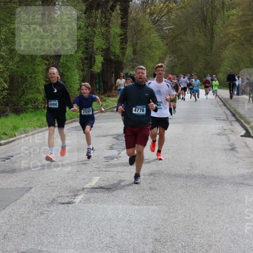 12.04.2026 - 45. Internationalen Wilhelmsburger Insellauf Yannick Fuchs http://msf.ph/oto/9504160 12.04.2026 12:52:17 Laufen 37, 65, 2550, 4778 meine-sportfotos.de