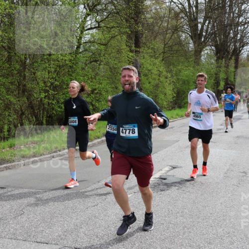 12.04.2026 - 45. Internationalen Wilhelmsburger Insellauf Yannick Fuchs http://msf.ph/oto/9504174 12.04.2026 12:52:20 Laufen 2550, 4778, 4965 meine-sportfotos.de