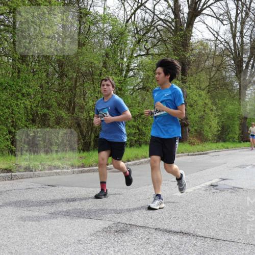 12.04.2026 - 45. Internationalen Wilhelmsburger Insellauf Yannick Fuchs http://msf.ph/oto/9504195 12.04.2026 12:52:24 Laufen 5687, 560 meine-sportfotos.de