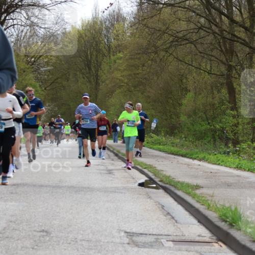 12.04.2026 - 45. Internationalen Wilhelmsburger Insellauf Yannick Fuchs http://msf.ph/oto/9504246 12.04.2026 12:52:35 Laufen 4968, 39, 502, 4760, 5191, 4741 meine-sportfotos.de