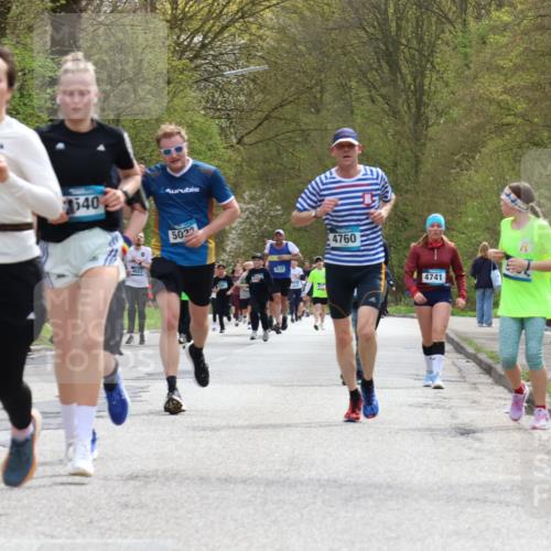 12.04.2026 - 45. Internationalen Wilhelmsburger Insellauf Yannick Fuchs http://msf.ph/oto/9504249 12.04.2026 12:52:36 Laufen 5214, 4239, 540, 5022, 4760, 4741, 5011 meine-sportfotos.de