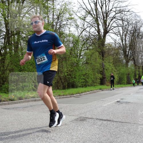 12.04.2026 - 45. Internationalen Wilhelmsburger Insellauf Yannick Fuchs http://msf.ph/oto/9504288 12.04.2026 12:52:42 Laufen 5022 meine-sportfotos.de