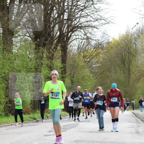 12.04.2026 - 45. Internationalen Wilhelmsburger Insellauf Yannick Fuchs http://msf.ph/oto/9504291 12.04.2026 12:52:43 Laufen 5191, 4620, 4525, 5179, 4741, 5011 meine-sportfotos.de