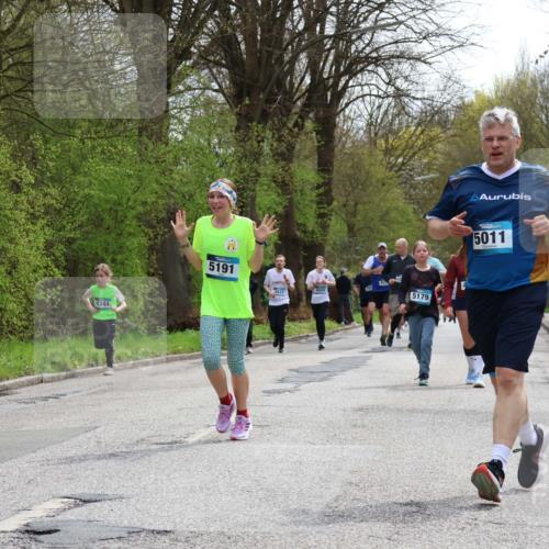 12.04.2026 - 45. Internationalen Wilhelmsburger Insellauf Yannick Fuchs http://msf.ph/oto/9504296 12.04.2026 12:52:44 Laufen 4344, 5191, 4620, 5179, 5011 meine-sportfotos.de