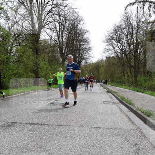 12.04.2026 - 45. Internationalen Wilhelmsburger Insellauf Yannick Fuchs http://msf.ph/oto/9504303 12.04.2026 12:52:45 Laufen 5644, 5191, 5011 meine-sportfotos.de