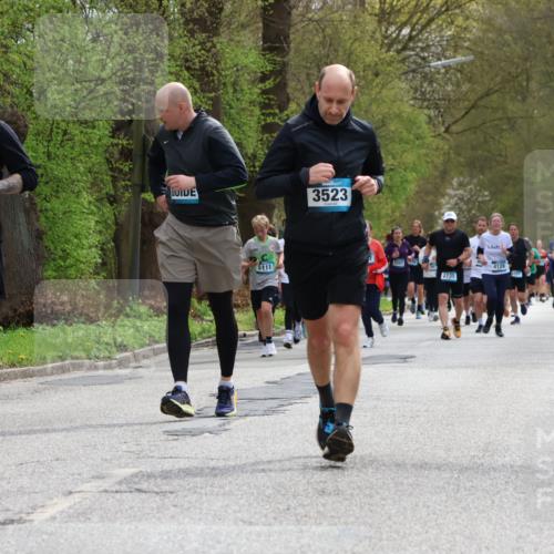 12.04.2026 - 45. Internationalen Wilhelmsburger Insellauf Yannick Fuchs http://msf.ph/oto/9504340 12.04.2026 12:52:53 Laufen 4990, 3523, 3962, 3207, 5111, 4128, 2735, 2493 meine-sportfotos.de