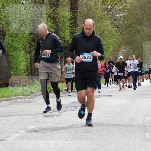 12.04.2026 - 45. Internationalen Wilhelmsburger Insellauf Yannick Fuchs http://msf.ph/oto/9504341 12.04.2026 12:52:53 Laufen 2, 4990, 5111, 3523, 07, 3962, 4128, 207, 2735, 2493, 4983, 66 meine-sportfotos.de