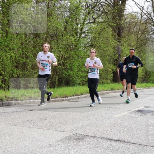 12.04.2026 - 45. Internationalen Wilhelmsburger Insellauf Yannick Fuchs http://msf.ph/oto/9504351 12.04.2026 12:52:55 Laufen 4623, 4990, 3523, 4620 meine-sportfotos.de