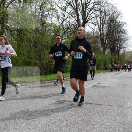 12.04.2026 - 45. Internationalen Wilhelmsburger Insellauf Yannick Fuchs http://msf.ph/oto/9504360 12.04.2026 12:52:57 Laufen 4620, 4990, 3523 meine-sportfotos.de