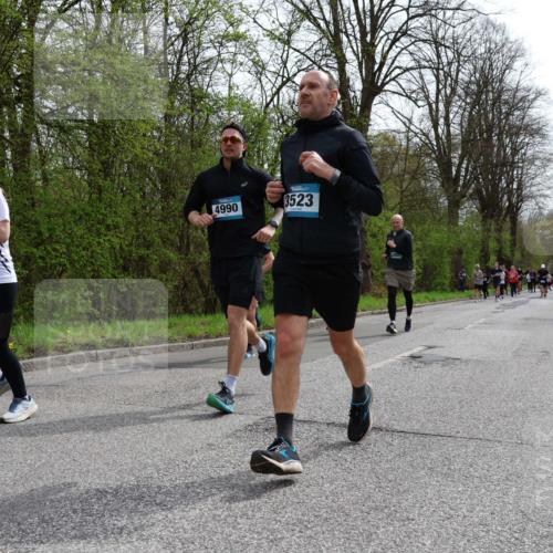 12.04.2026 - 45. Internationalen Wilhelmsburger Insellauf Yannick Fuchs http://msf.ph/oto/9504361 12.04.2026 12:52:57 Laufen 4620, 4990, 3523 meine-sportfotos.de