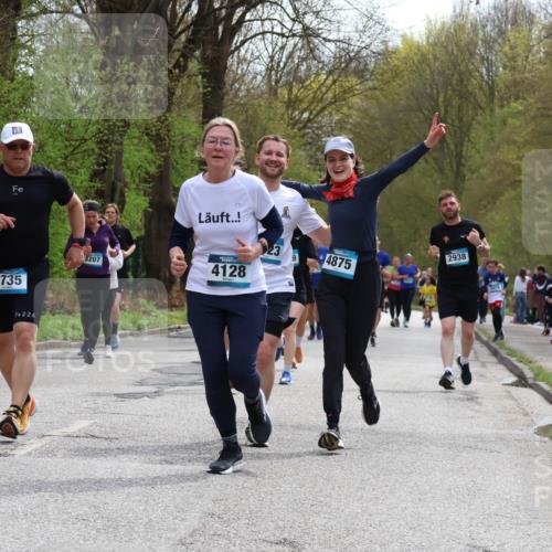 12.04.2026 - 45. Internationalen Wilhelmsburger Insellauf Yannick Fuchs http://msf.ph/oto/9504407 12.04.2026 12:53:05 Laufen 07, 4323, 2735, 3207, 4128, 4875, 226, 2938 meine-sportfotos.de